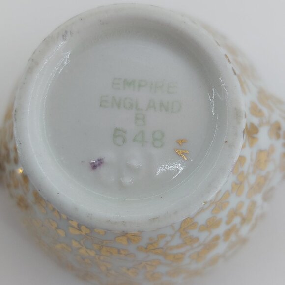Vintage Empire England Porcelain Chintz Gold Shamrock Print Cream and Sugar Set - Picture 4 of 11